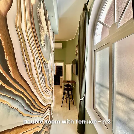 Vacanze Romane 7 Languages Guest house Rome