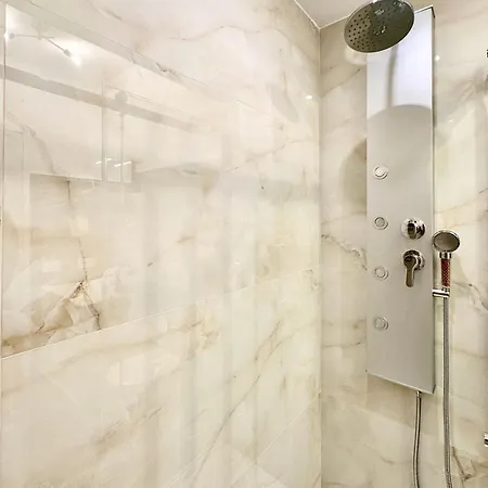 Konukevi Vacanze Romane 7 Languages 4*